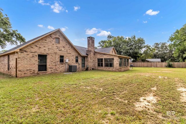 1413 Pineridge Drive, Gulf Shores, AL 36542