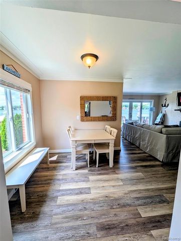 2525 Davista Drive, Highland, MI 48356