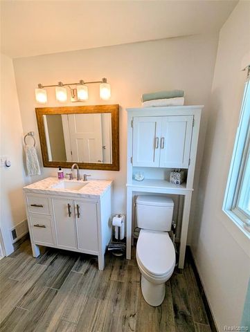 2525 Davista Drive, Highland, MI 48356
