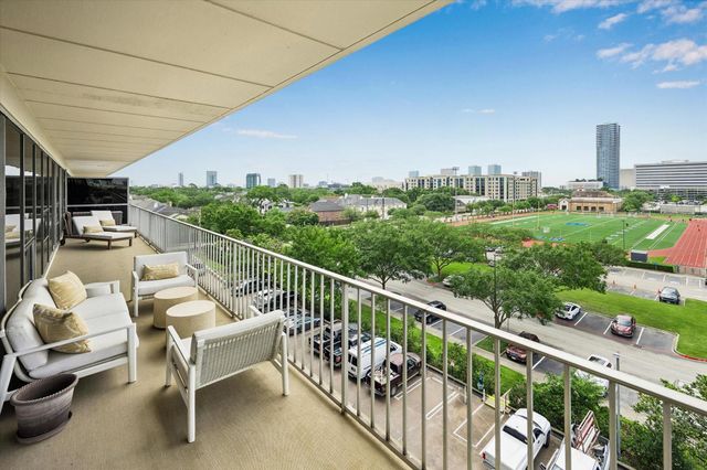 2200 Willowick Road 5C, Houston, TX 77027