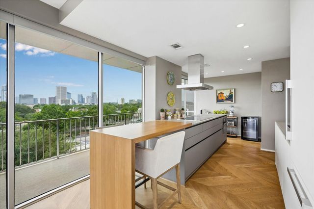 2200 Willowick Road 5C, Houston, TX 77027