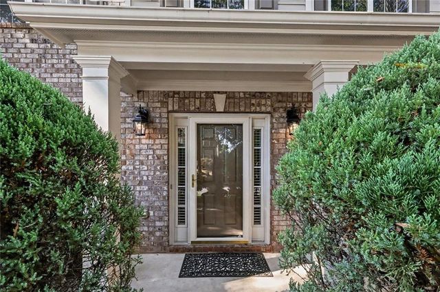 3732 Lake Enclave Way, Atlanta, GA 30349