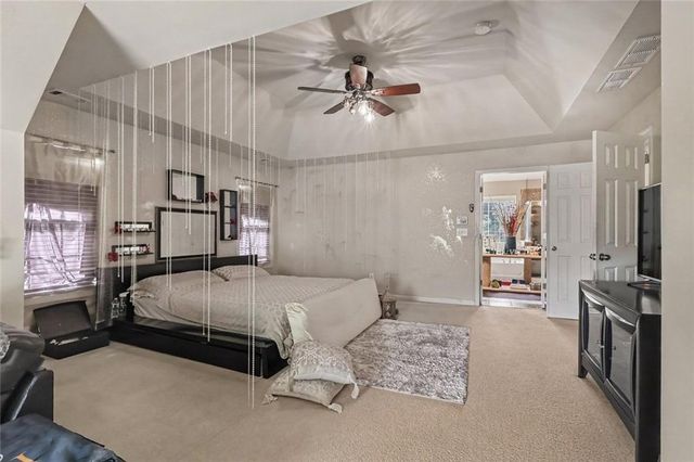 3732 Lake Enclave Way, Atlanta, GA 30349