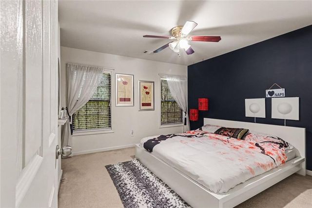 3732 Lake Enclave Way, Atlanta, GA 30349