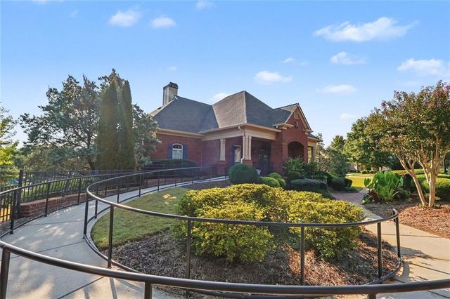 3732 Lake Enclave Way, Atlanta, GA 30349