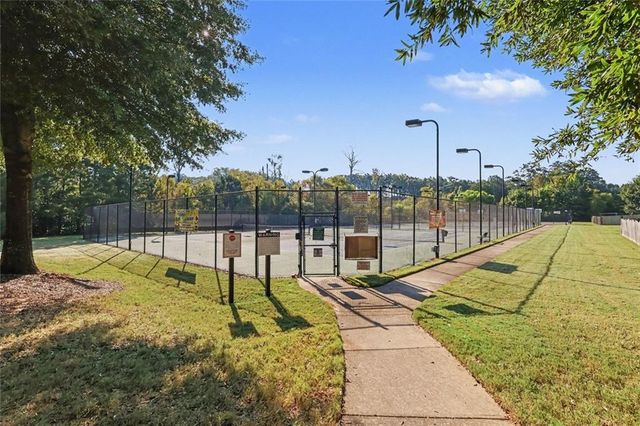 3732 Lake Enclave Way, Atlanta, GA 30349