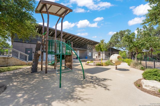 525 Fleetwood, San Antonio, TX 78232