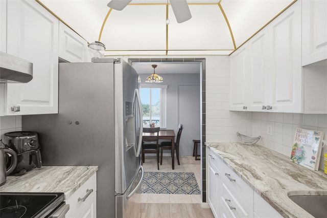 1235 S HIGHLAND AVENUE 1-207, Clearwater, FL 33756