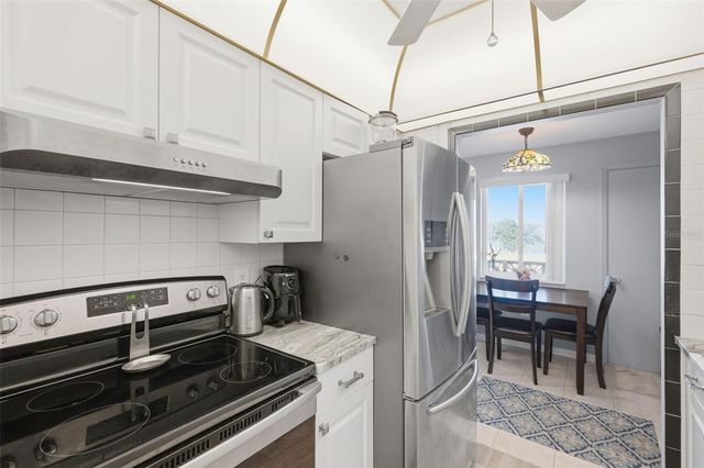 1235 S HIGHLAND AVENUE 1-207, Clearwater, FL 33756