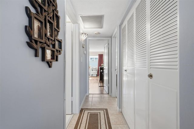 1235 S HIGHLAND AVENUE 1-207, Clearwater, FL 33756