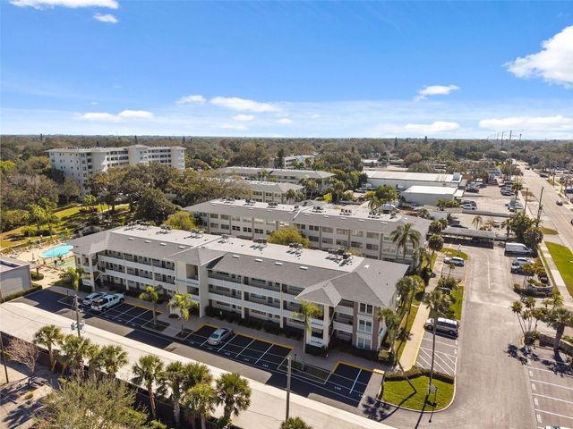 1235 S HIGHLAND AVENUE 1-207, Clearwater, FL 33756