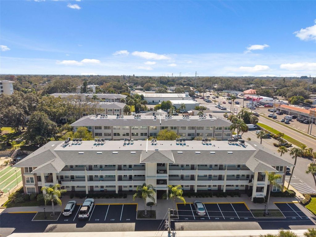 1235 S HIGHLAND AVENUE 1-207, Clearwater, FL 33756