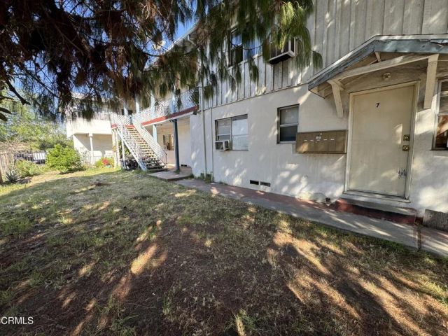 6853 Fulton Avenue, North Hollywood, CA 91605