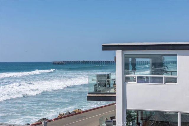 516 S The Strand #B, Oceanside, CA 92054
