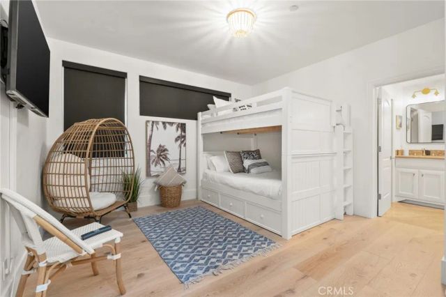 516 S The Strand #B, Oceanside, CA 92054