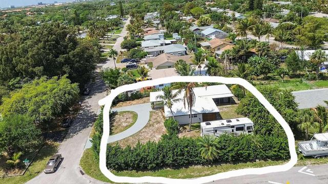 1773 Ocala Road, North Palm Beach, FL 33408