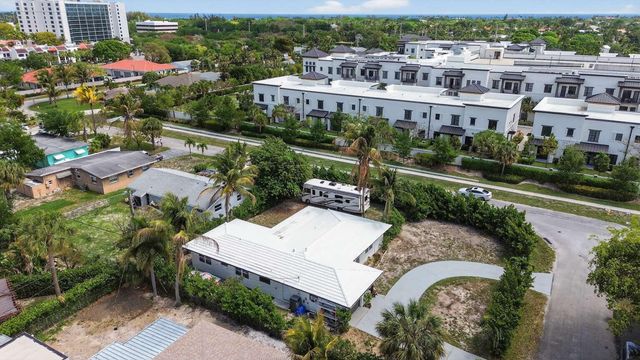 1773 Ocala Road, North Palm Beach, FL 33408