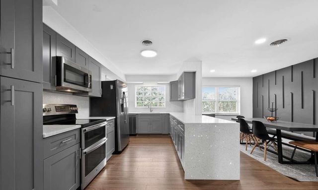 1773 Ocala Road, North Palm Beach, FL 33408
