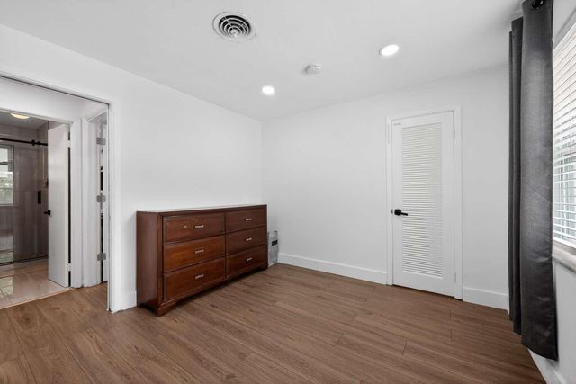 1773 Ocala Road, North Palm Beach, FL 33408