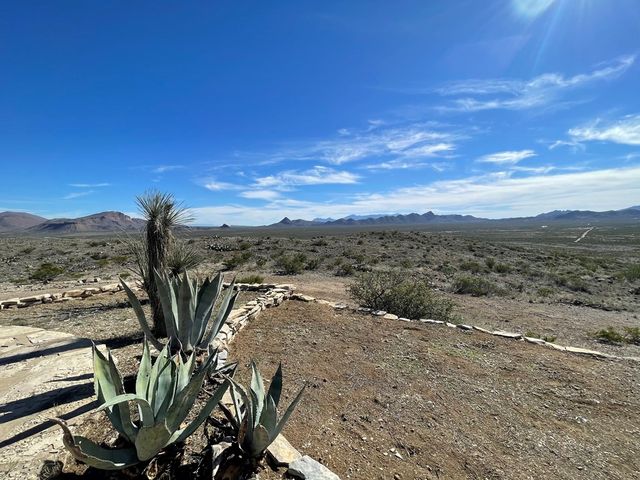 1998 Nodeerhere Rd, Terlingua, TX 79852
