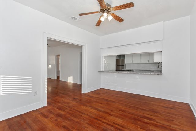 5708 Live Oak Street, Dallas, TX 75206