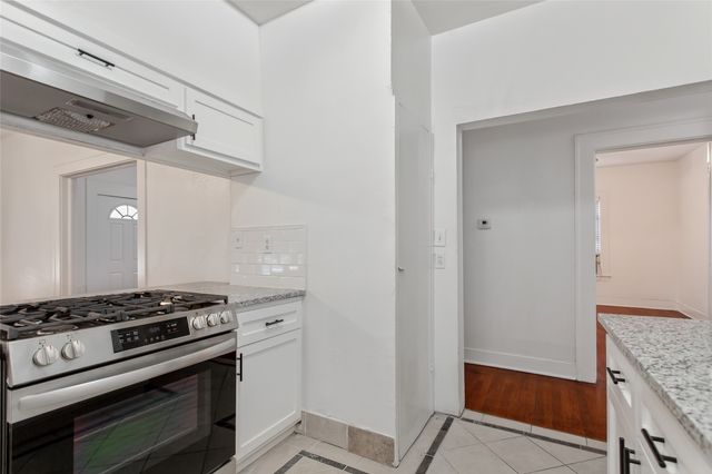 5708 Live Oak Street, Dallas, TX 75206