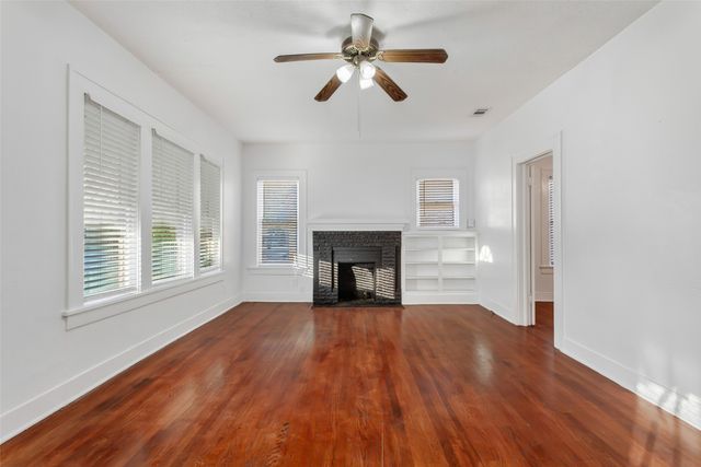 5708 Live Oak Street, Dallas, TX 75206