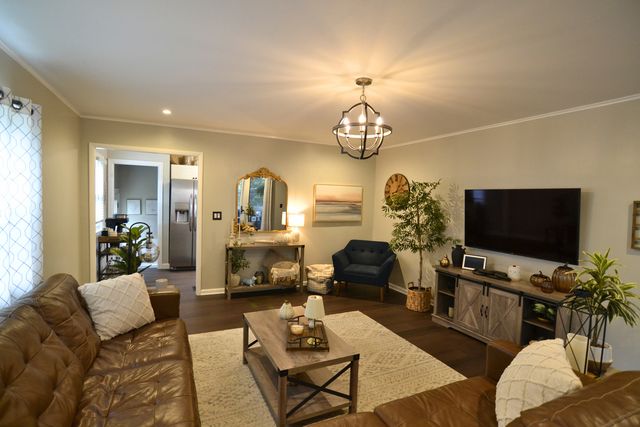 2550 Cody Street, Bettendorf, IA 52722