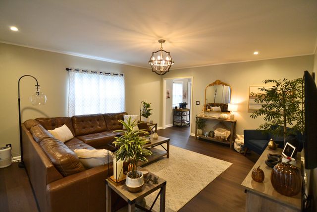 2550 Cody Street, Bettendorf, IA 52722