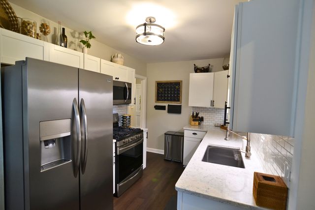 2550 Cody Street, Bettendorf, IA 52722