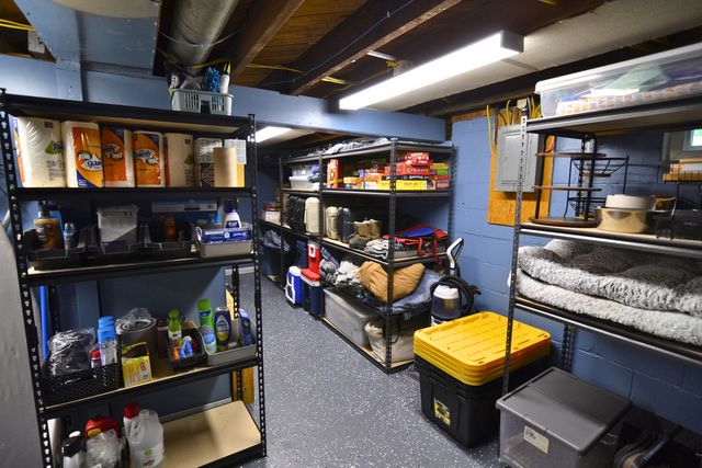 2550 Cody Street, Bettendorf, IA 52722