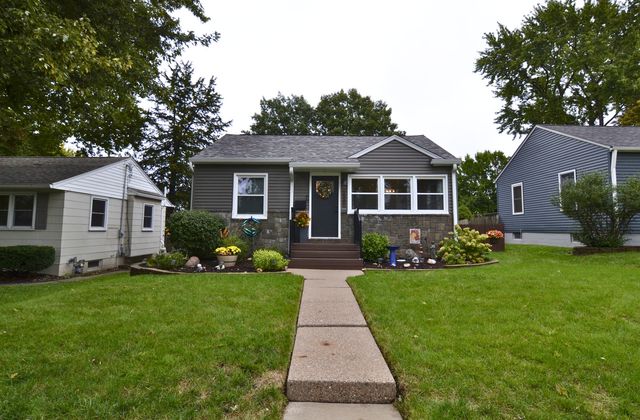 2550 Cody Street, Bettendorf, IA 52722