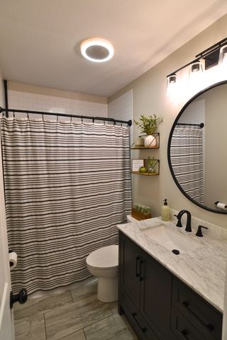 2550 Cody Street, Bettendorf, IA 52722