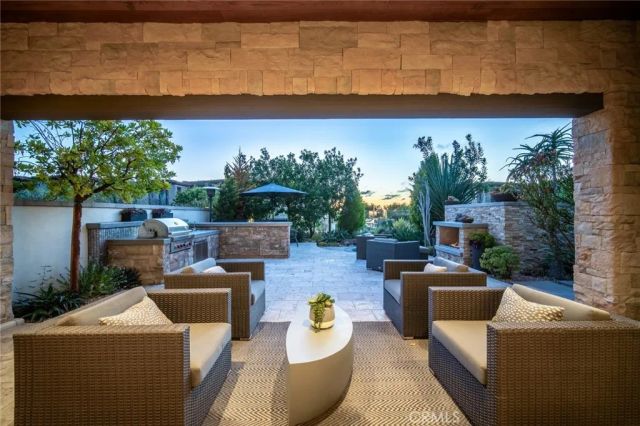 72 Monarch Beach Resort South, Dana Point, CA 92629