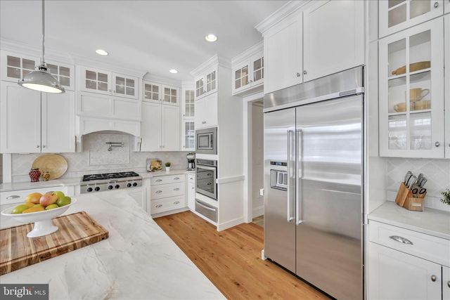 378 FERN LN, Lancaster, PA 17601