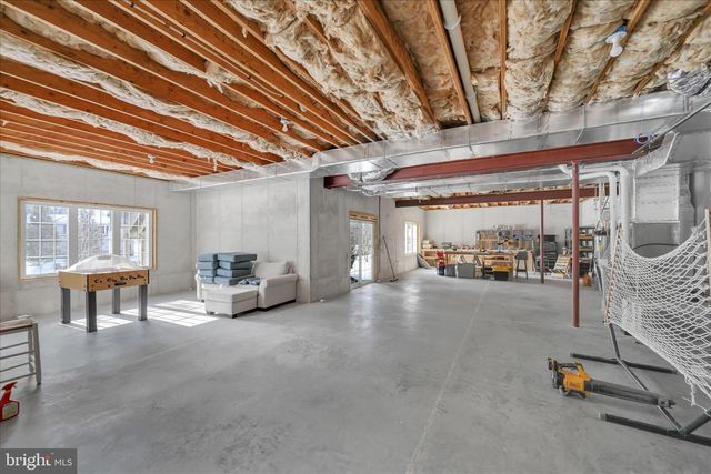 378 FERN LN, Lancaster, PA 17601