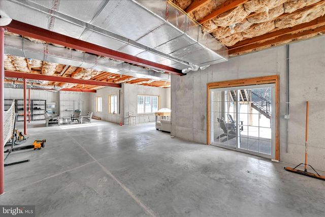 378 FERN LN, Lancaster, PA 17601