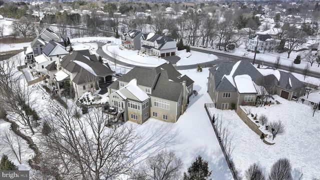 378 FERN LN, Lancaster, PA 17601