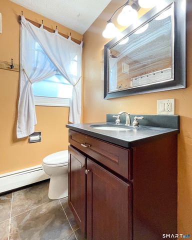 399 West Woods Road, Hamden, CT 06518