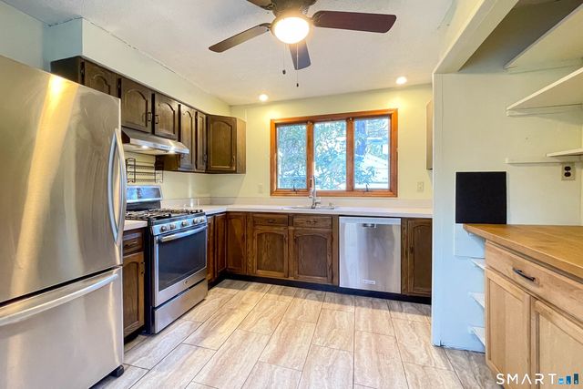 399 West Woods Road, Hamden, CT 06518