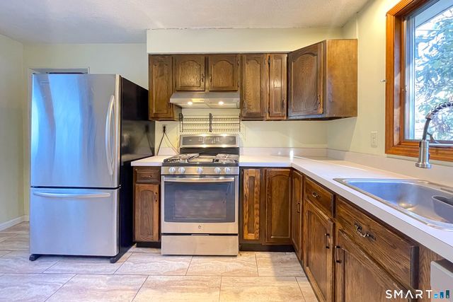 399 West Woods Road, Hamden, CT 06518