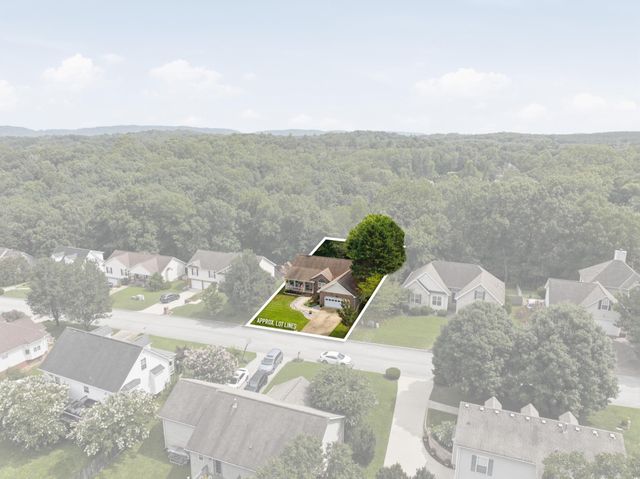 5773 Sarah Drive, Ooltewah, TN 37363