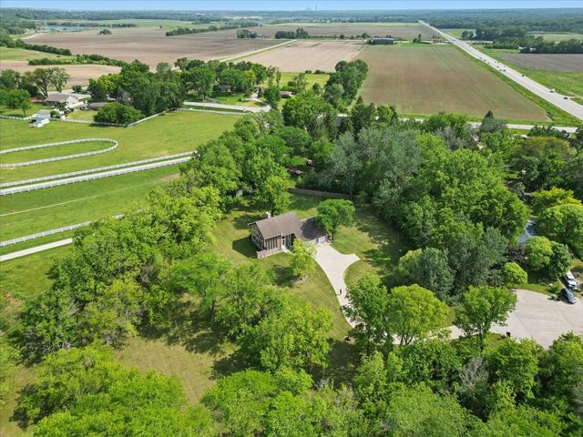 2500 NW 71st Place, Ankeny, IA 50023
