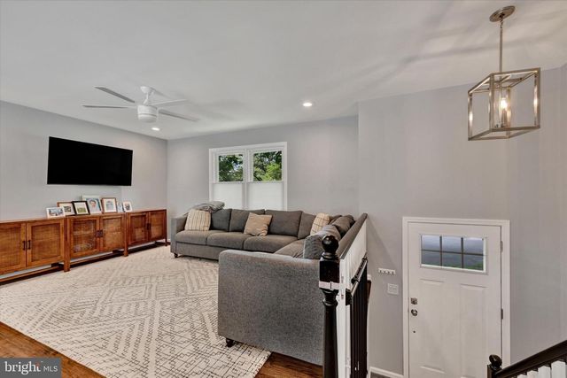 4 FAIRHAVEN CT, Severna Park, MD 21146