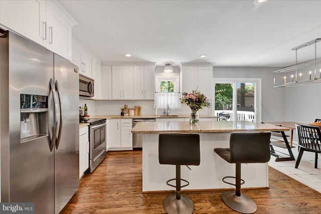 4 FAIRHAVEN CT, Severna Park, MD 21146