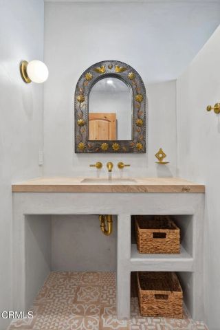 622 South Evergreen Drive Drive, Ventura, CA 93003