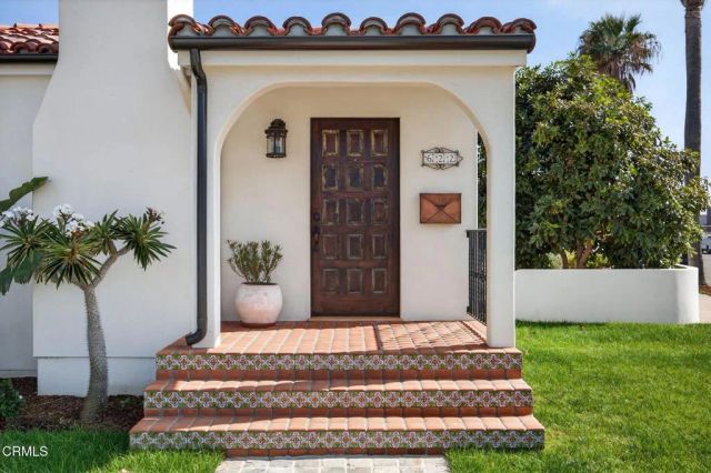 622 South Evergreen Drive Drive, Ventura, CA 93003