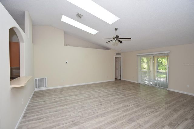 15 WHITE DEER LANE, Palm Coast, FL 32164