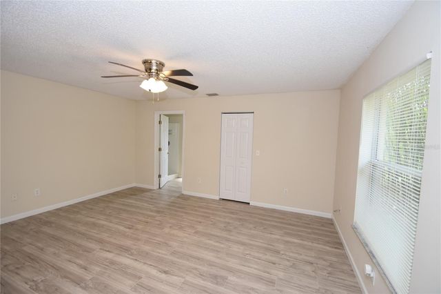 15 WHITE DEER LANE, Palm Coast, FL 32164