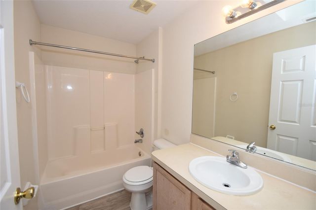 15 WHITE DEER LANE, Palm Coast, FL 32164